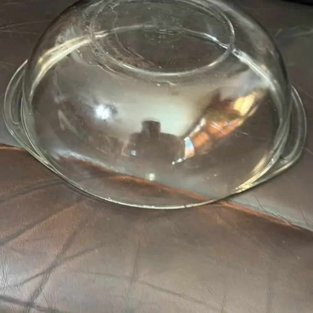 Vintage Pyrex 024 Glass Mixing Bowl